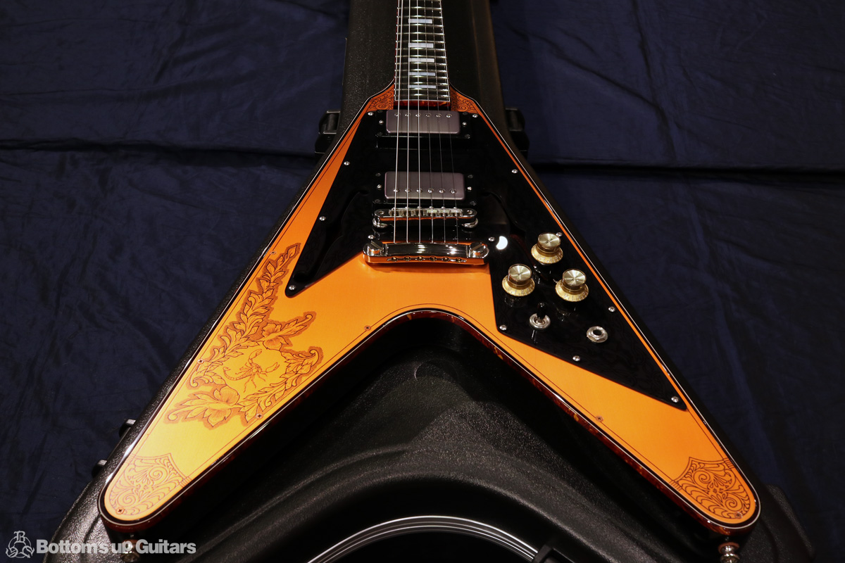 IHush Guitars 蠍 SASORI V -Orange Top / Black Burst Back- 【日本が世界に誇るオールハンドメイドの逸品!】 アイハッシュギターズ Zemaitis handmade engrave 彫金