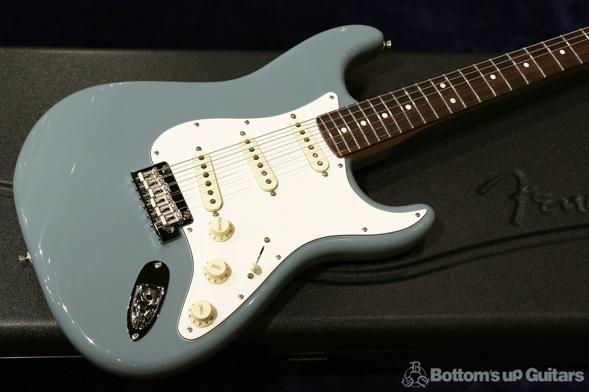 Fender (USA) American Professional Stratocaster Sonic Gray フォト